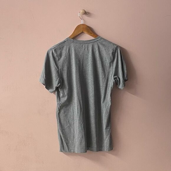 Elevated Faith Gray “Do Not Fear” Tee Size M GUC - Picture 4 of 9